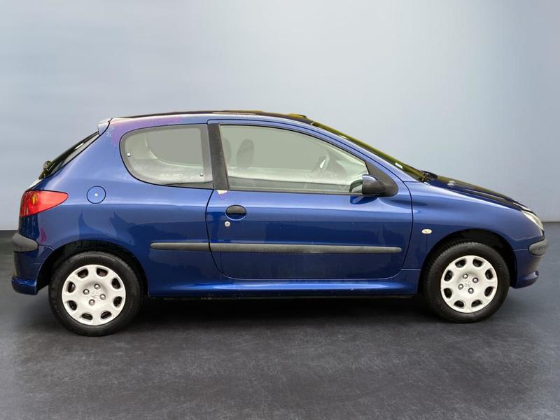 Peugeot 206 1.4e 75ch Urban