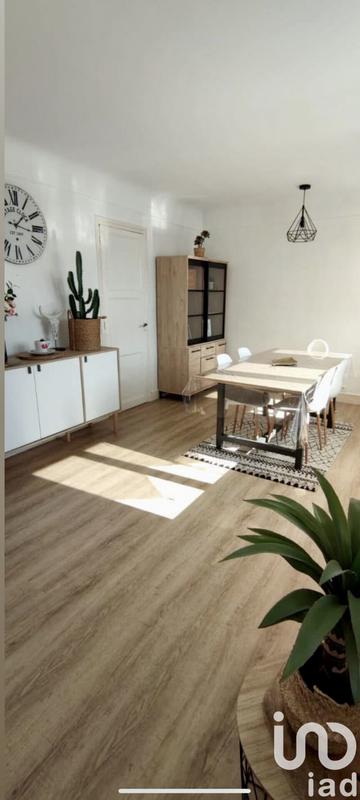 Maison - 95 m² - 5 pièces