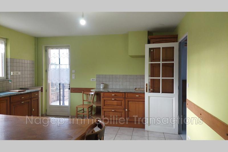 Maison - 200 m² - 8 pièces
