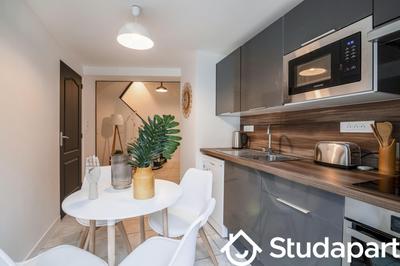 Chambre - 61 m² - 1 pièce