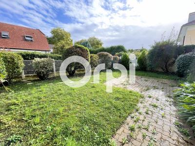 Maison - 162 m² - 6 pièces