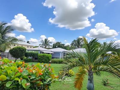 Maison - 111 m² - 4 pièces