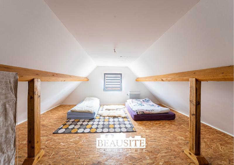 Maison ancienne - 182 m² - 7 pièces