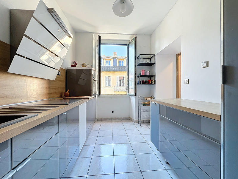 Appartement - 71 m² - 3 pièces