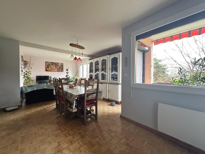 Appartement - 87 m² - 4 pièces