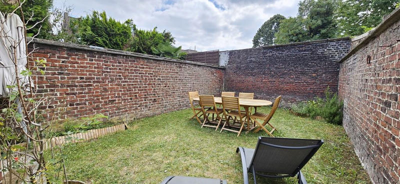 Maison - 170 m² - 8 pièces