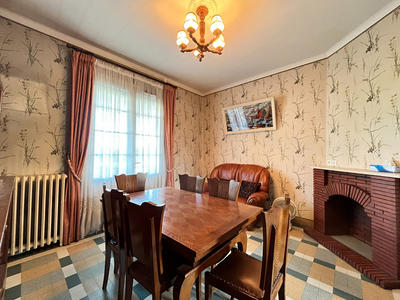 Maison - 97 m² - 5 pièces