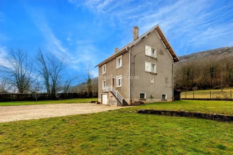 Maison - 142 m² - 6 pièces