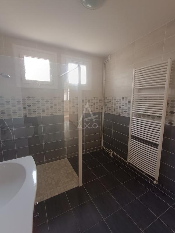 Maison - 103 m² - 4 pièces