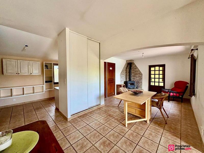 Villa - 220 m² - 7 pièces