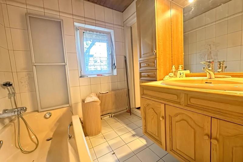 Maison - 125 m² - 7 pièces