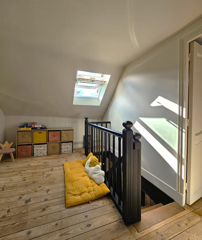 Maison - 90 m² - 4 pièces