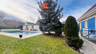 Maison - 143 m² - 6 pièces