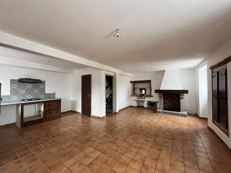 Maison - 93 m² - 5 pièces