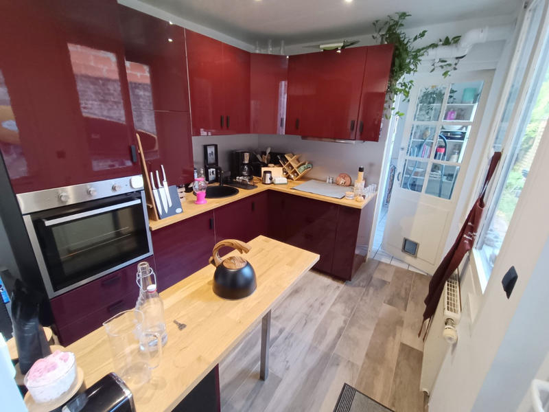 Maison - 95 m² - 5 pièces