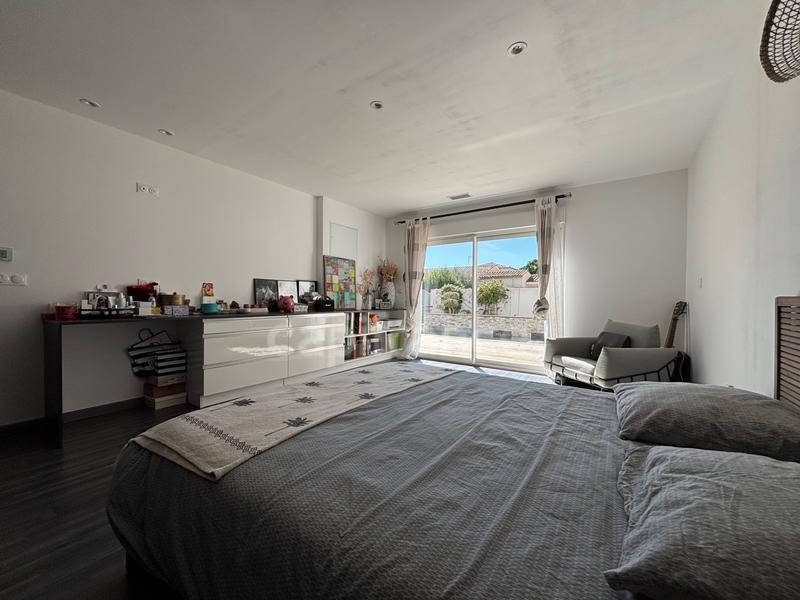 Maison - 160 m² - 5 pièces