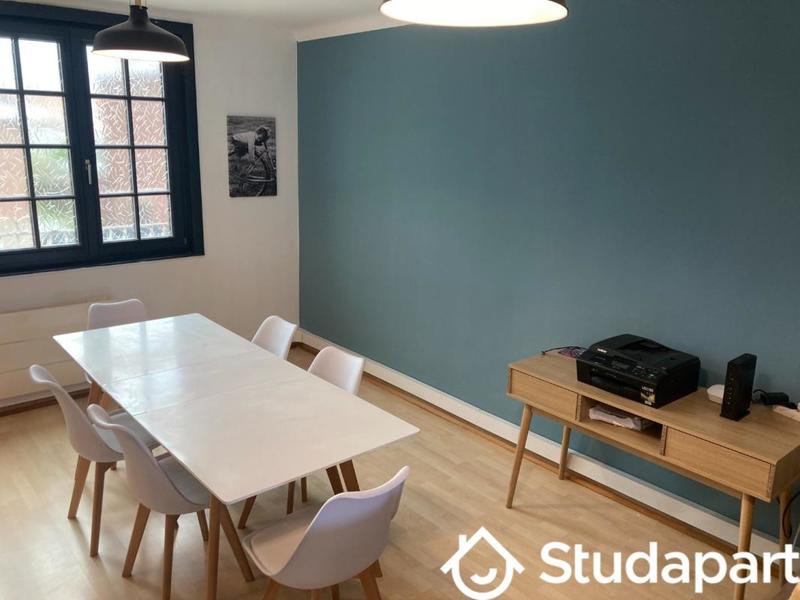 Chambre - 11 m² - 1 pièce