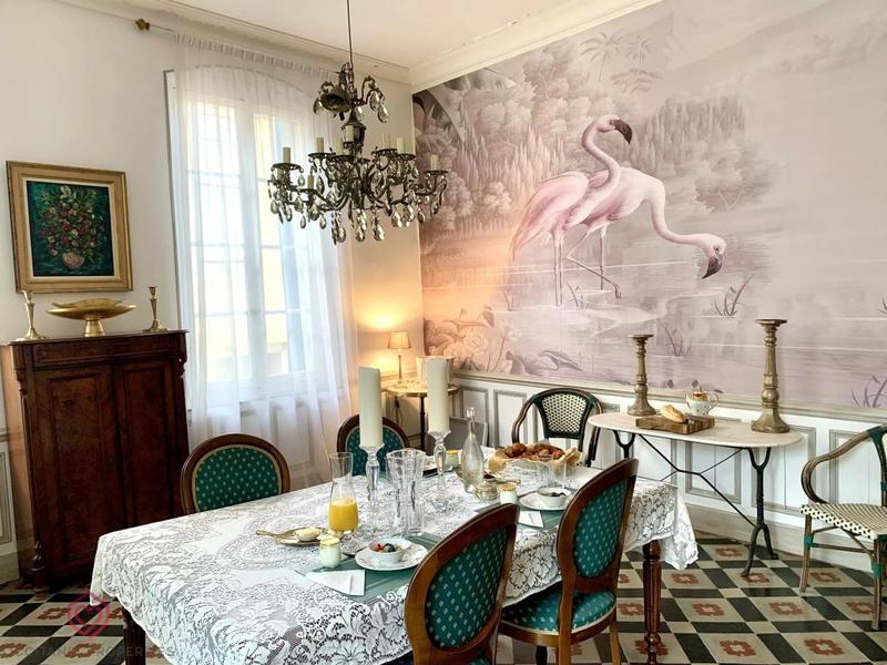 Hôtel particulier - 433 m² - 12 pièces