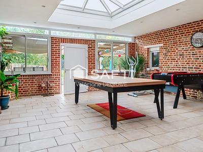 Maison - 220 m² - 4 pièces