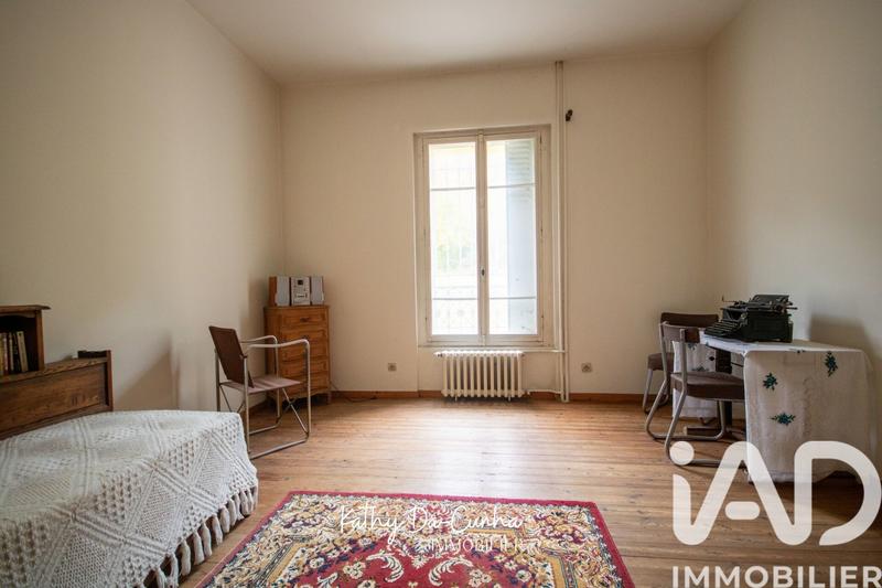 Maison de maîtres - 246 m² - 10 pièces