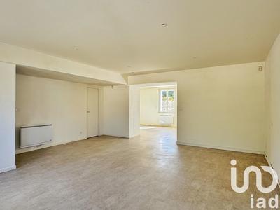 Maison - 205 m² - 7 pièces