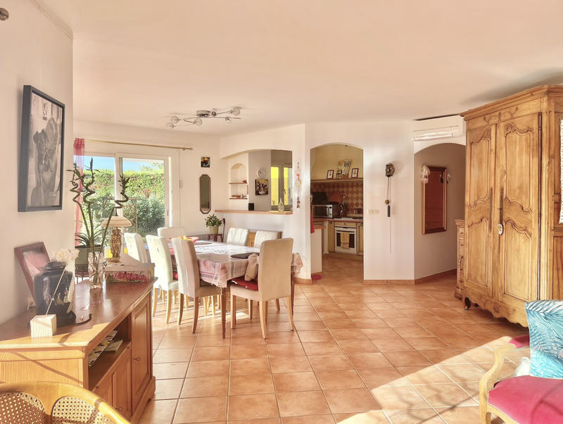 Villa - 110 m² - 4 pièces