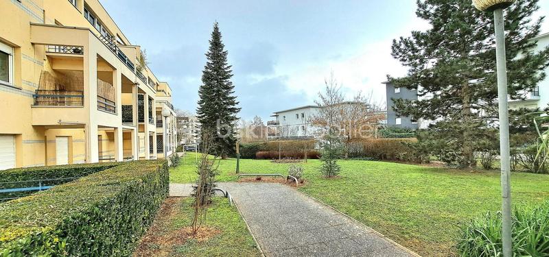 Appartement - 86 m² - 4 pièces