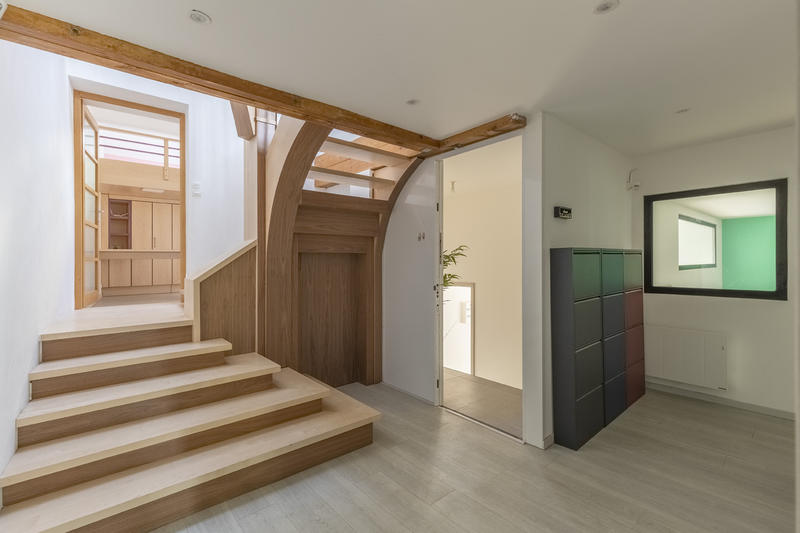 Loft - 268 m² - 8 pièces