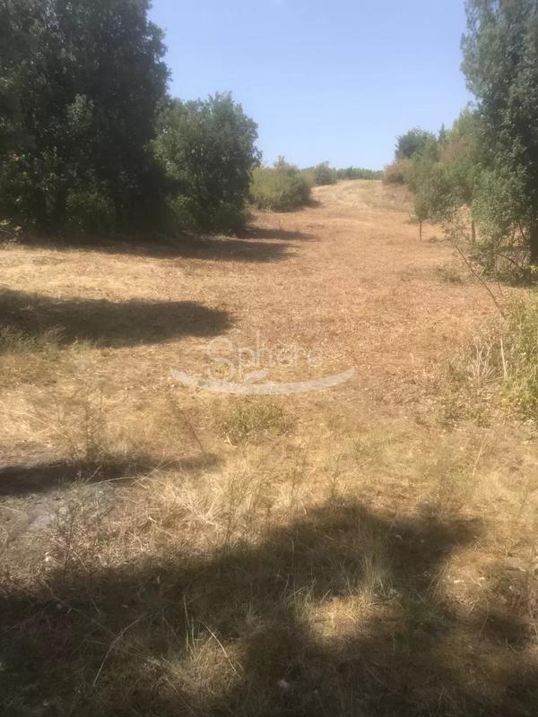 Terrain constructible - 2 714 m²