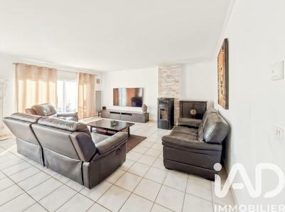 Maison - 133 m² - 6 pièces