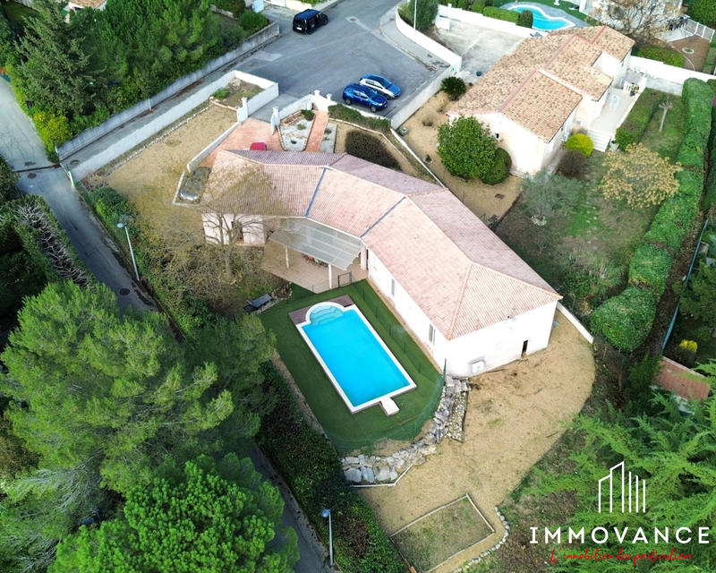 Villa - 154 m² - 6 pièces