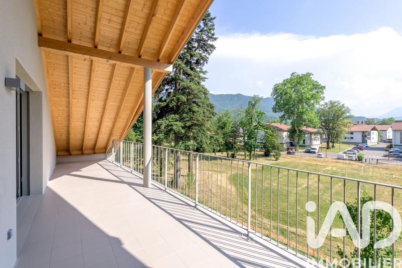 Appartement - 111 m² - 4 pièces