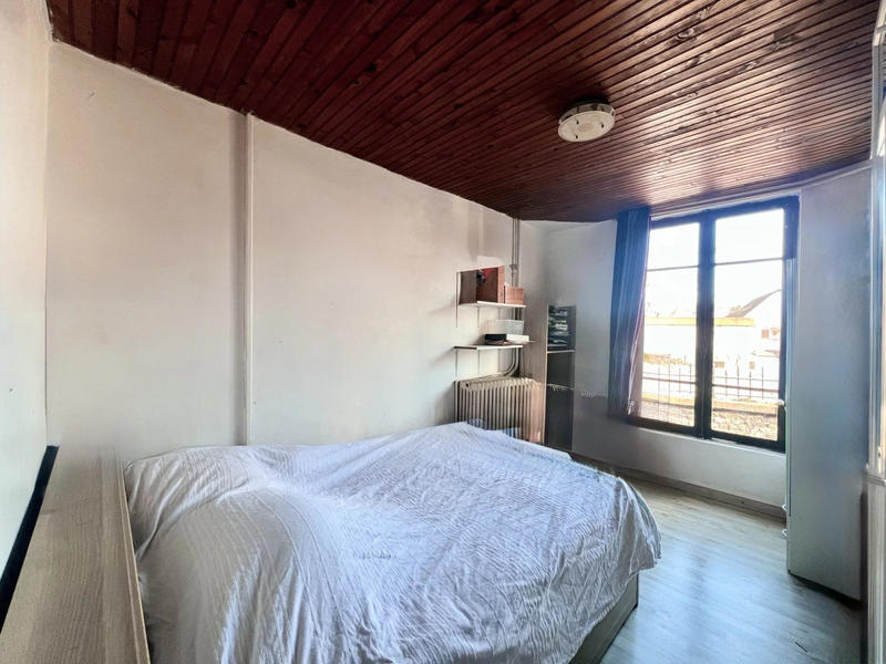 Maison - 83 m² - 6 pièces