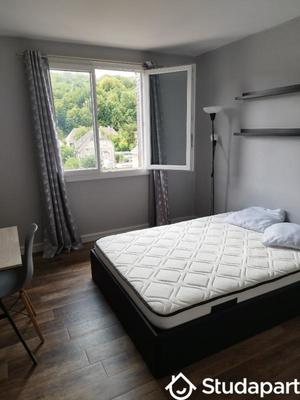 Chambre - 12 m² - 1 pièce