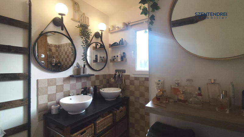 Maison traditionnelle - 75 m² - 4 pièces