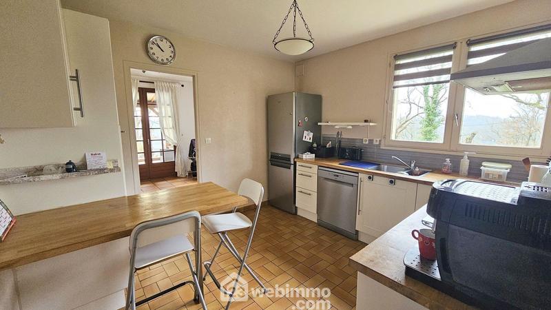 Maison - 175 m² - 6 pièces