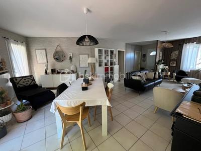 Pavillon - 121 m² - 5 pièces