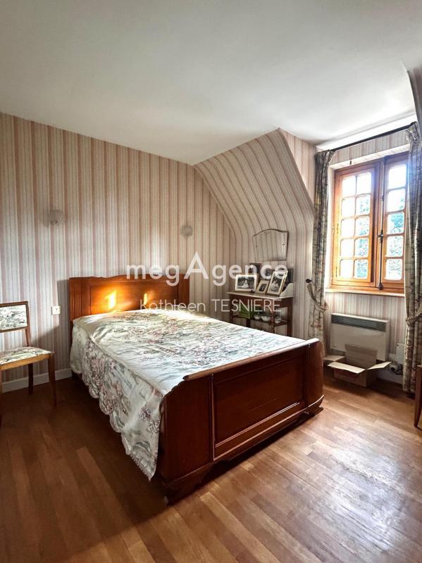 Maison - 200 m² - 7 pièces