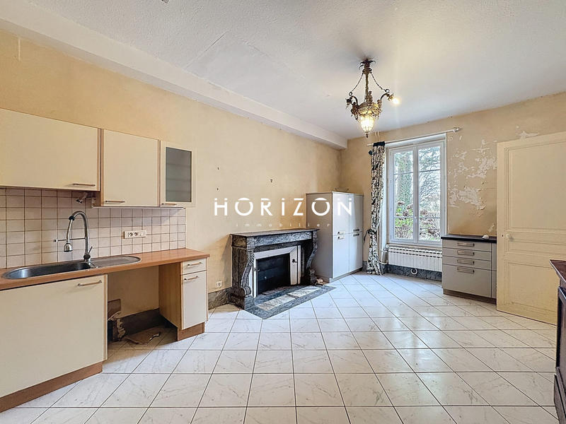 Maison - 135 m² - 6 pièces