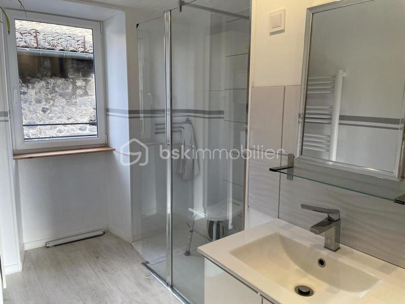 Maison - 173 m² - 6 pièces