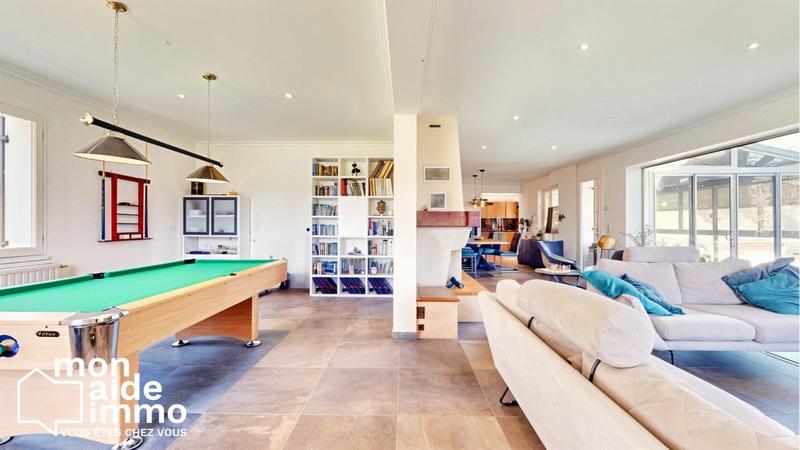 Maison - 144 m² - 5 pièces