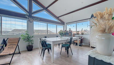 Maison - 111 m² - 3 pièces