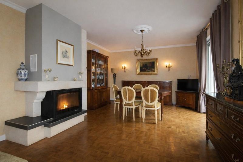 Maison - 182 m² - 7 pièces