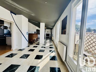 Appartement - 155 m² - 5 pièces