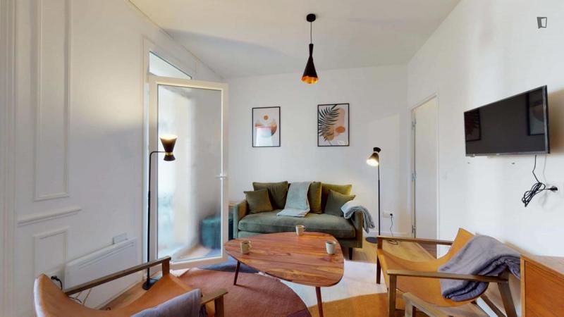 Chambre - 13 m² - 8 pièces