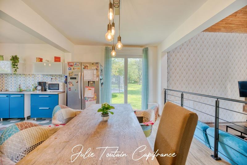 Pavillon - 160 m² - 6 pièces