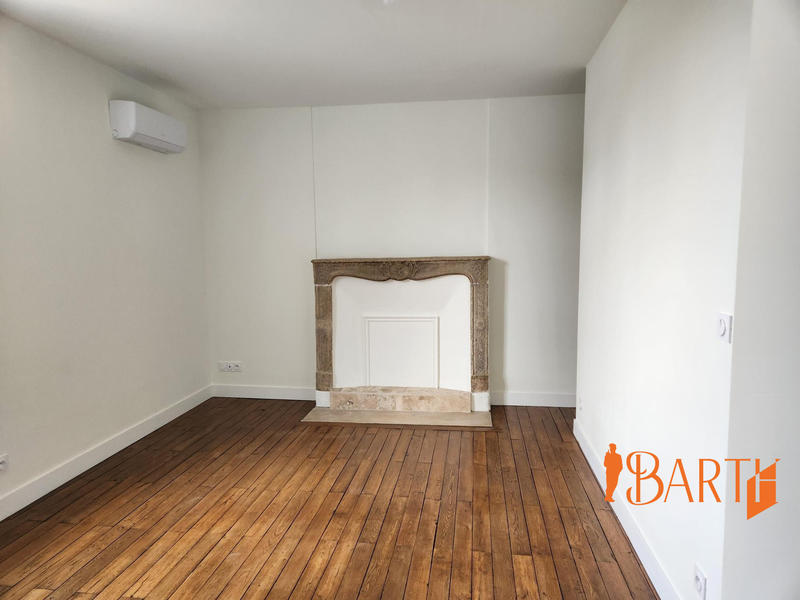 Maison ancienne - 181 m² - 7 pièces