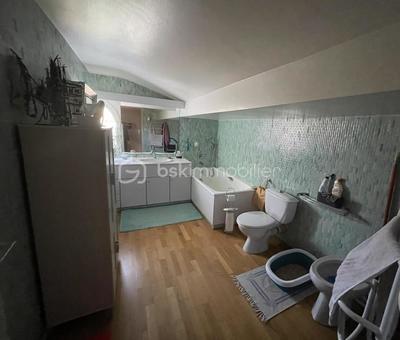 Maison de ville - 140 m² - 5 pièces