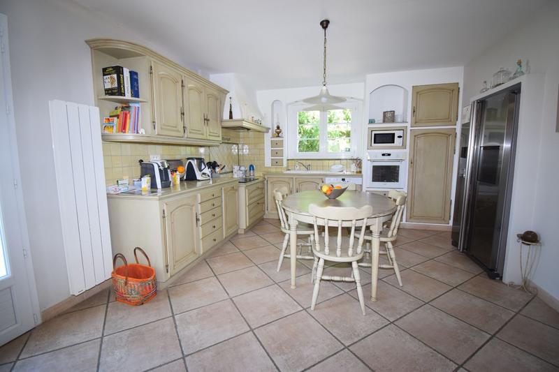 Villa - 137 m² - 5 pièces