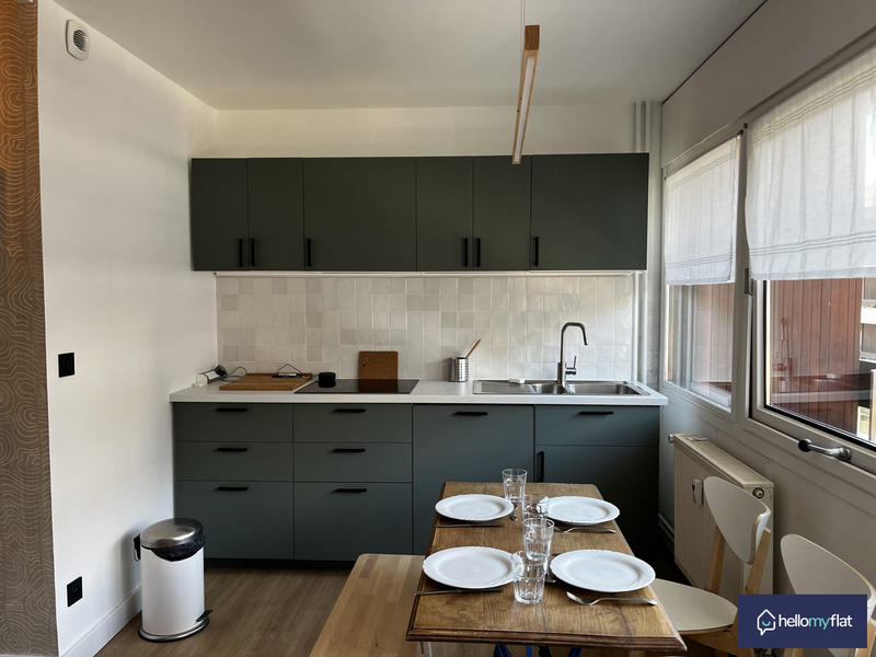 Appartement - 80 m² - 5 pièces